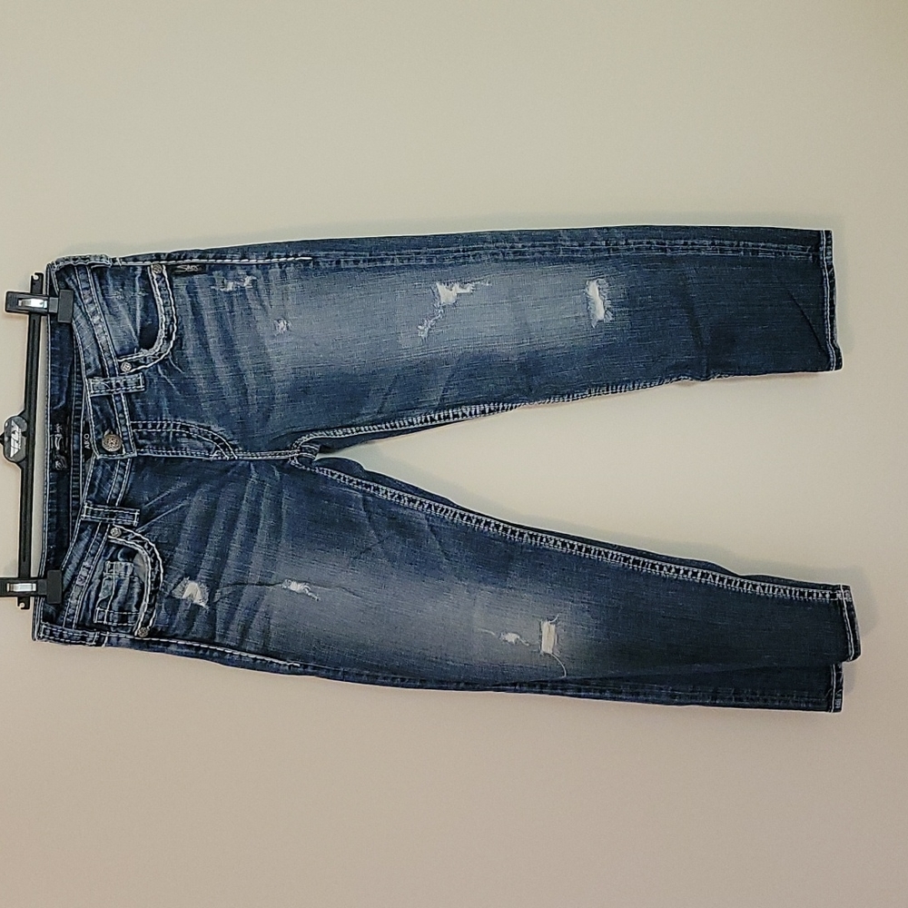 Silver Women's Aiko Capri Jeans